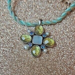 Elegant Vintage Silver and Teal Gemstone Pendant Necklace